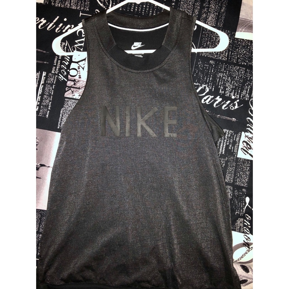 Nike iridescent Tank Top size Small! NWOT!